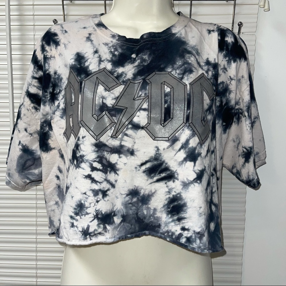 AC⚡️DC Tie Dye Crop Top - Picture 3 of 5